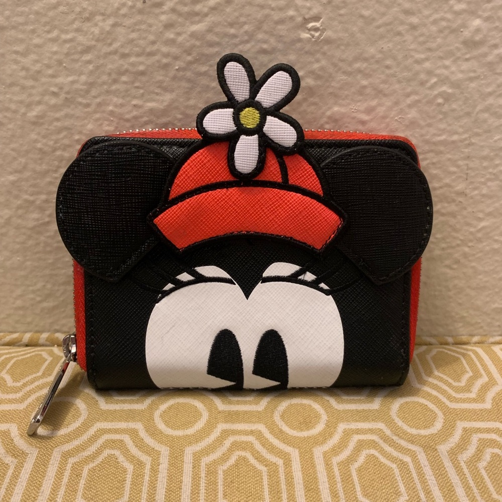 Minnie Mouse Polka Dot Loungefly Wallet.